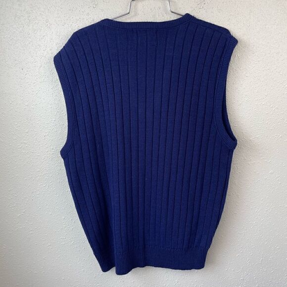 American Priority Sleeveless V-Neck Sweater Size L EUC - Picture 2 of 4